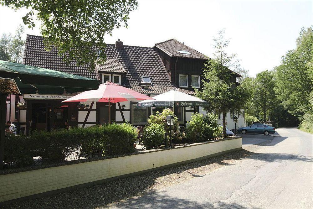 Hotel Im Tannengrund Лангелсхайм Екстериор снимка